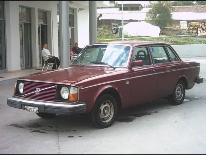 Volvo 244