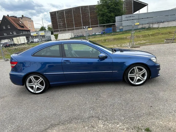 Mercedes-Benz CLC 200
