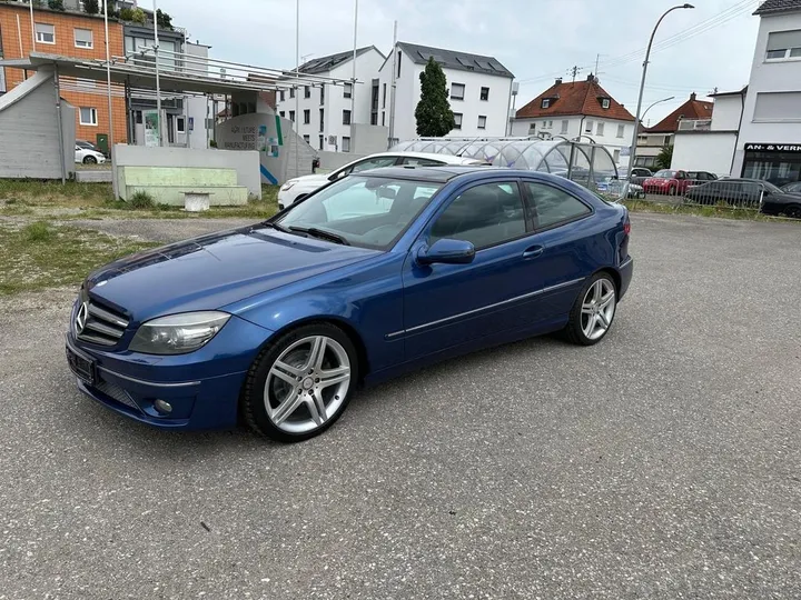 Mercedes-Benz CLC 200
