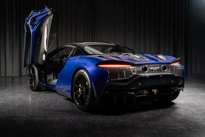 McLaren Artura