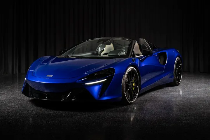 McLaren Artura