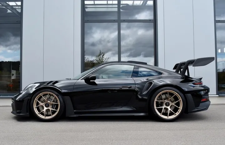 Porsche 992