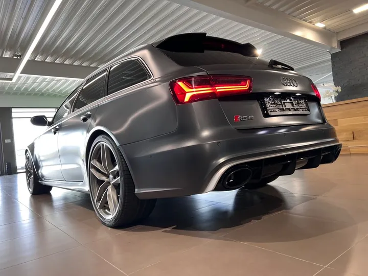 Audi RS6