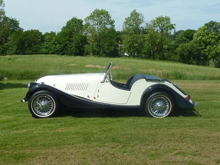 Morgan Plus 4