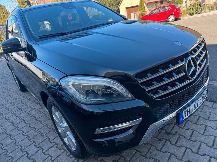 Mercedes-Benz ML 350