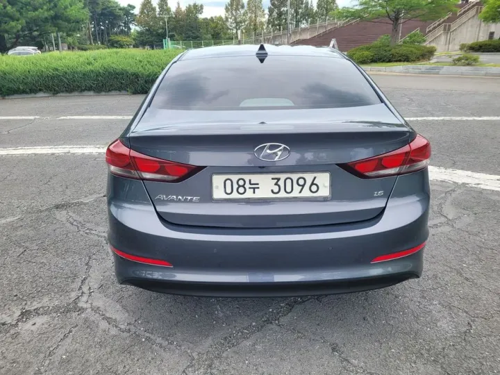 Hyundai AVANTE