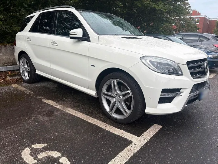 Mercedes-Benz ML 350