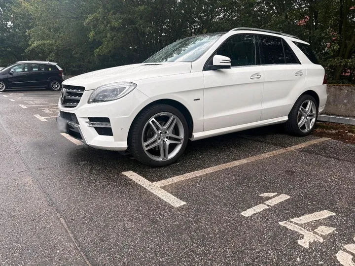 Mercedes-Benz ML 350