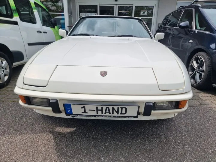 Porsche 924