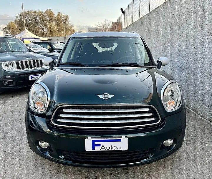 MINI Countryman D (Cooper)
