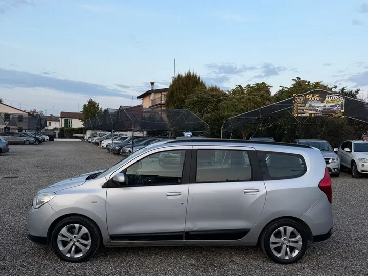 Dacia Lodgy
