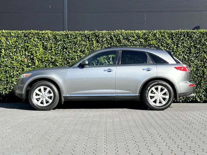 Infiniti FX