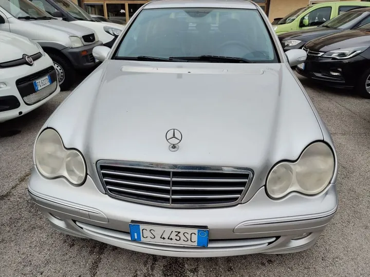 Mercedes-Benz C 270