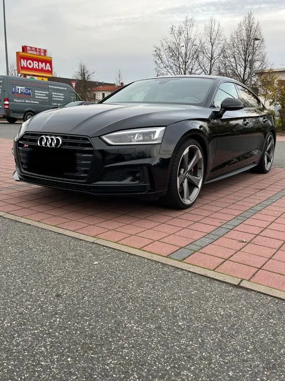 Audi S5