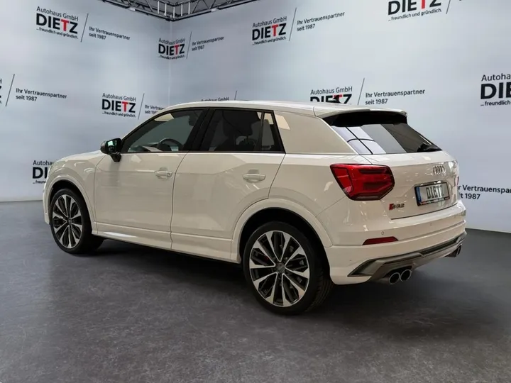 Audi SQ2