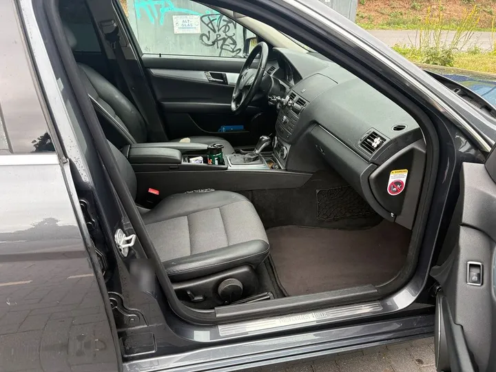 Mercedes-Benz E 250
