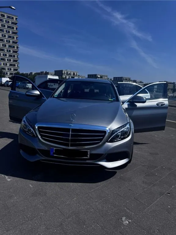 Mercedes-Benz C 200
