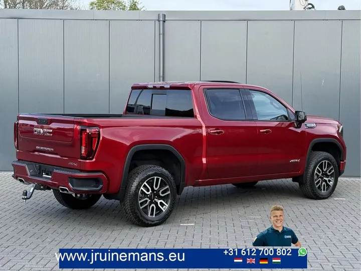 GMC Sierra