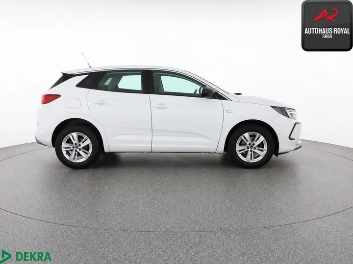 Opel Grandland (X)