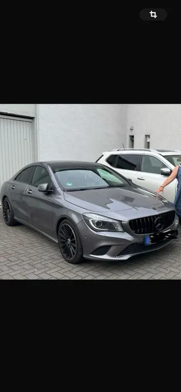 Mercedes-Benz CLA 200