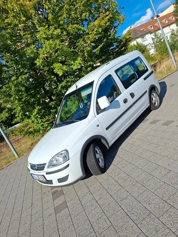 Opel Combo