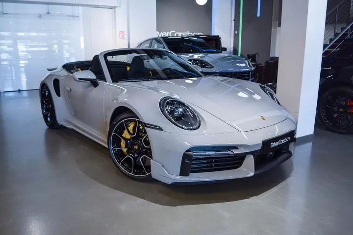 Porsche 992