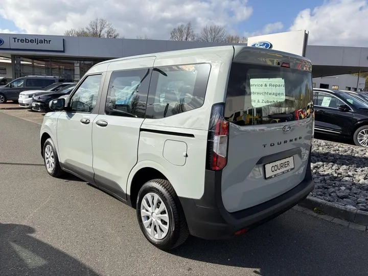 Ford Tourneo Courier