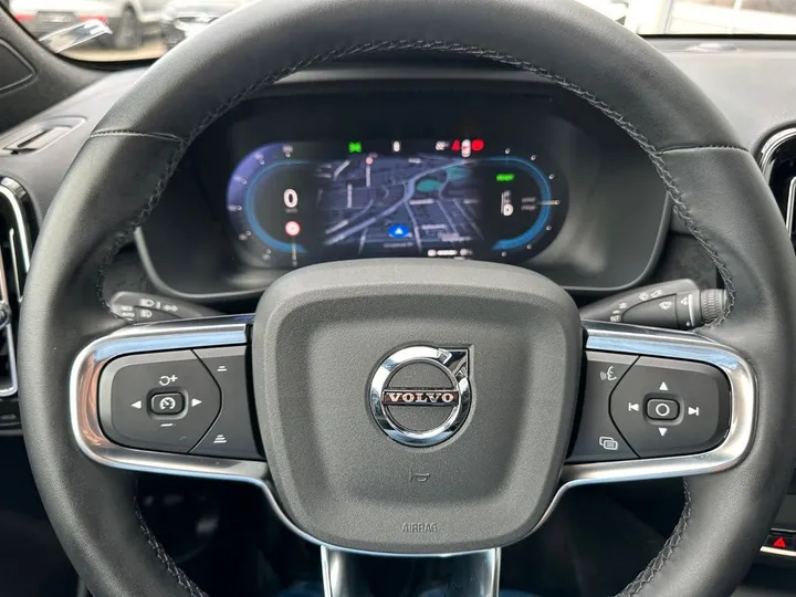 Volvo C40