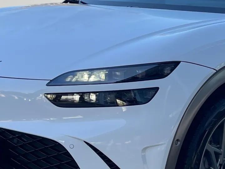 Genesis GV60