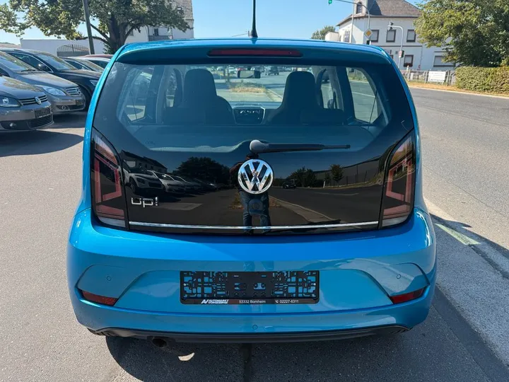Volkswagen up!