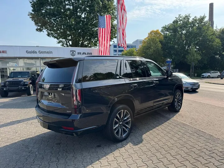 Cadillac Escalade
