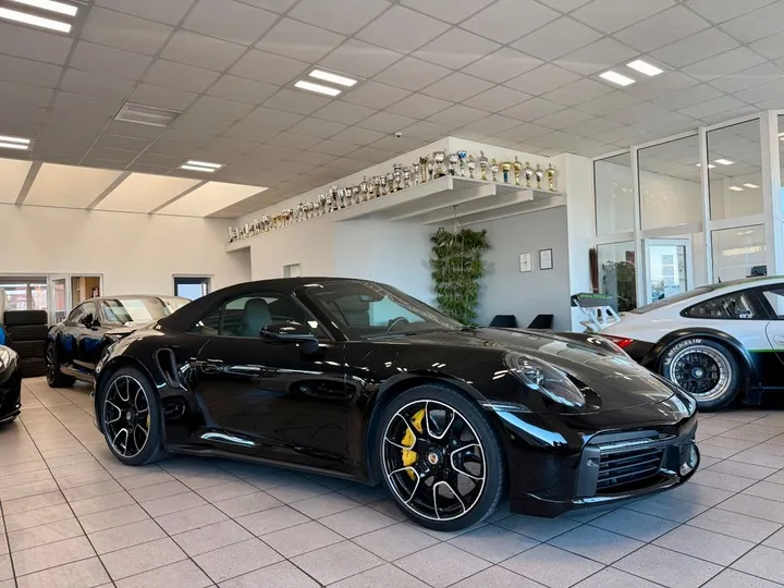 Porsche 992