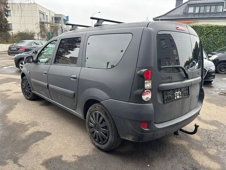 Dacia Logan