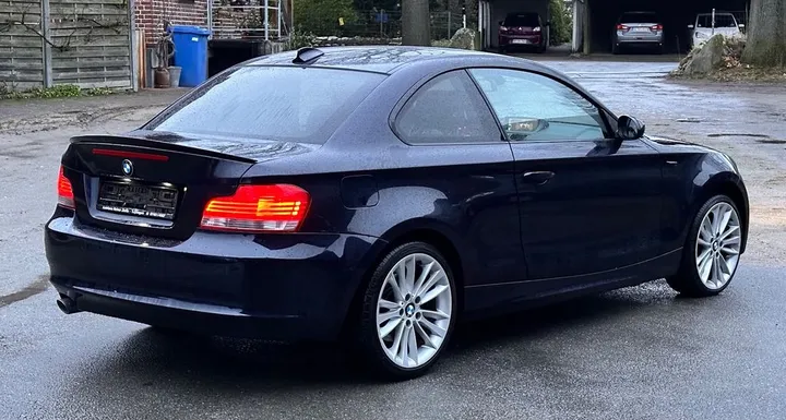 BMW 120