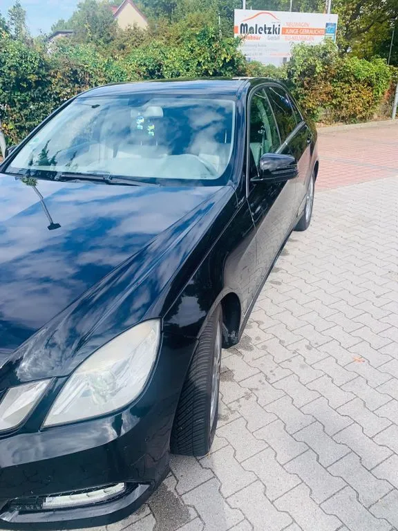 Mercedes-Benz E 350