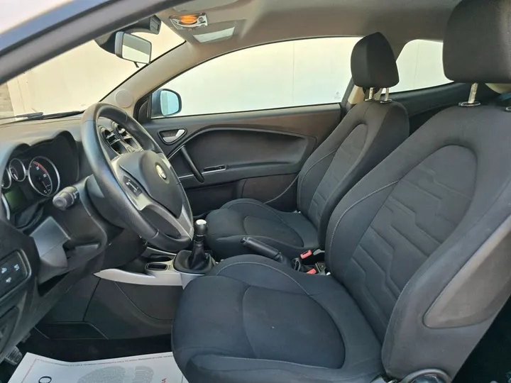Alfa Romeo MiTo