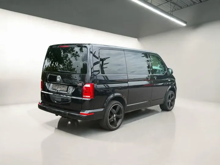 Volkswagen T6 Caravelle