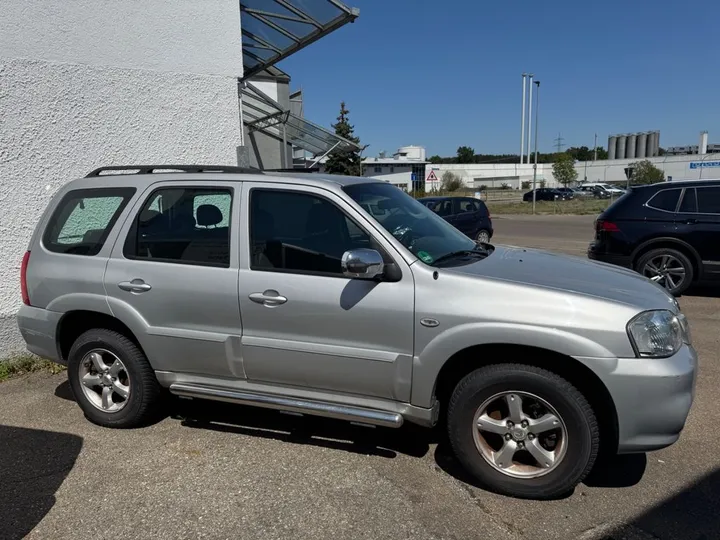 Mazda Tribute