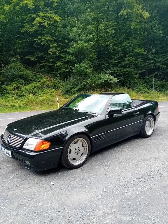 Mercedes-Benz SL 320