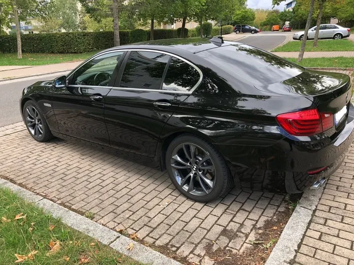 BMW 530