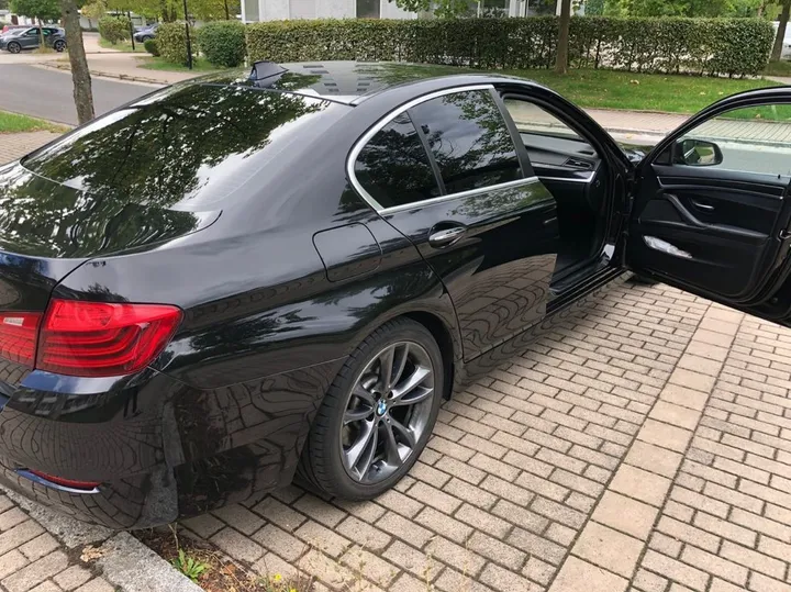 BMW 530