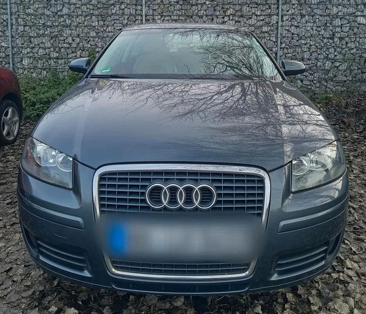 Audi 80