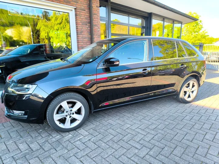 Škoda Rapid