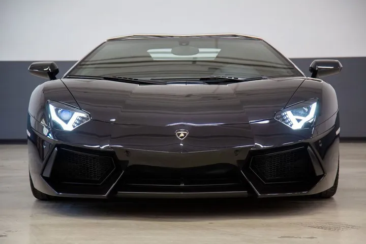 Lamborghini Aventador