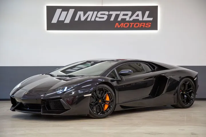 Lamborghini Aventador