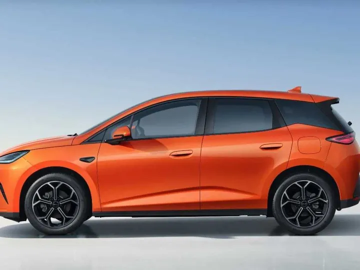 BYD DOLPHIN