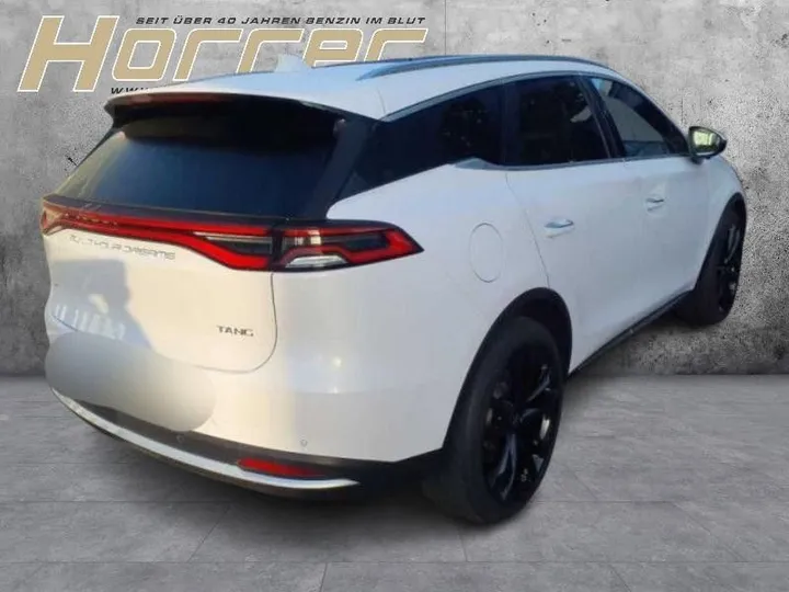 BYD TANG