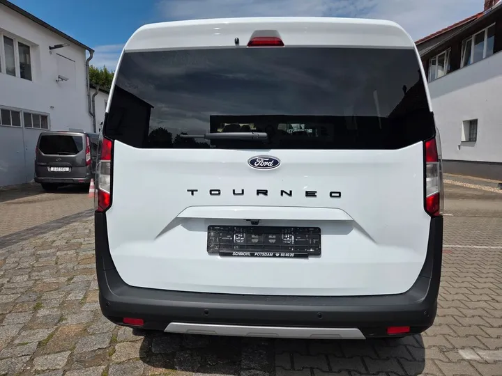 Ford Tourneo Courier