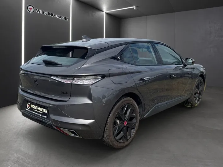 DS Automobiles DS4