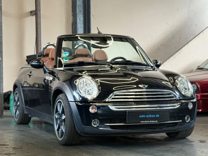 MINI Cooper Cabrio